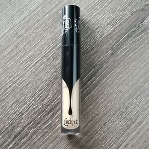 Kat Von D Concealer